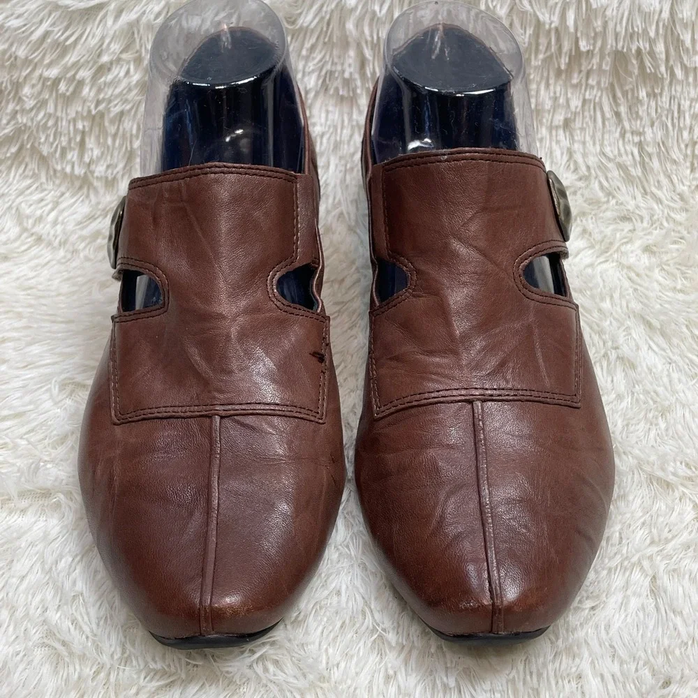 Josef Seibel tiny scuff